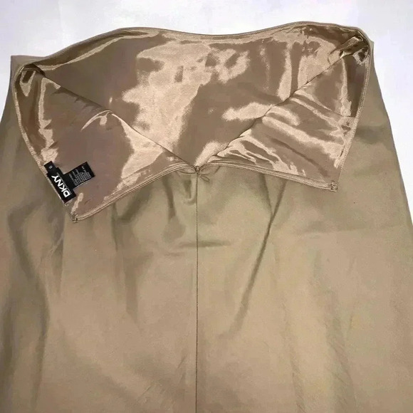 DKNY Women's Office Knee Length pencil Skirt size 6, formal wear color beige. - Picture 2 of 7